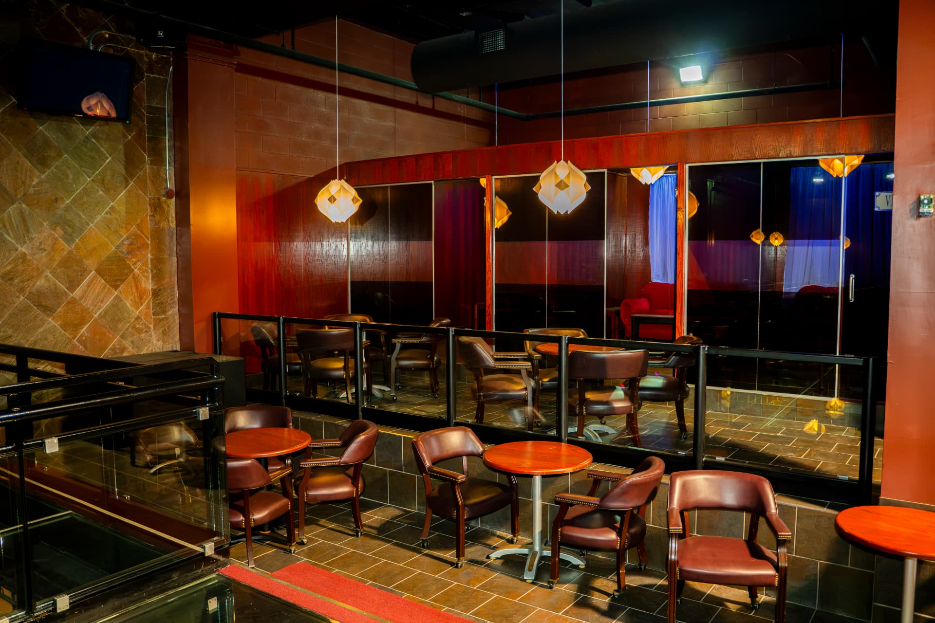 Cactus Jaxx lounge tables and seating beside mirrored walls